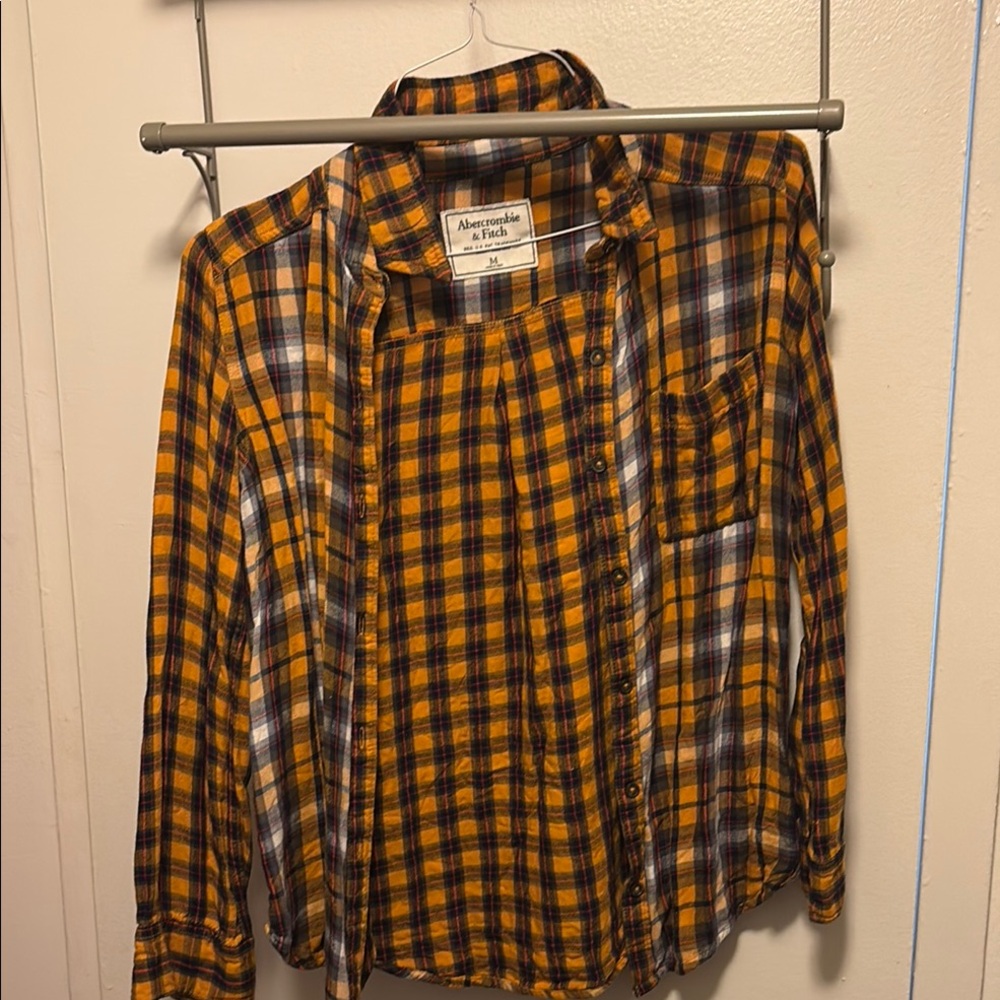 Abercrombie & Fitch Yellow and Black Plaid Shirt
